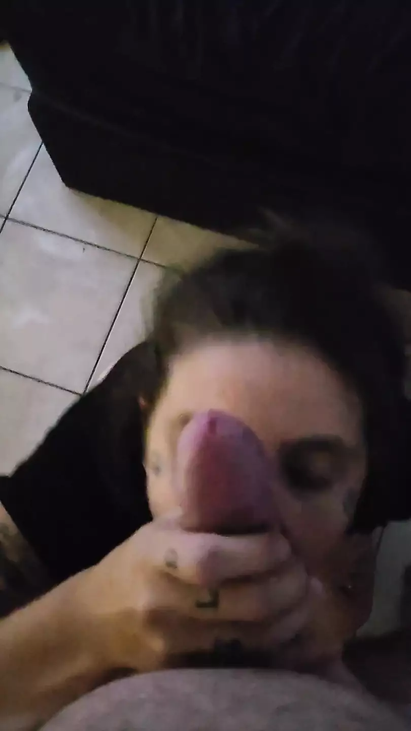 Husband films explosive gal sexplode.